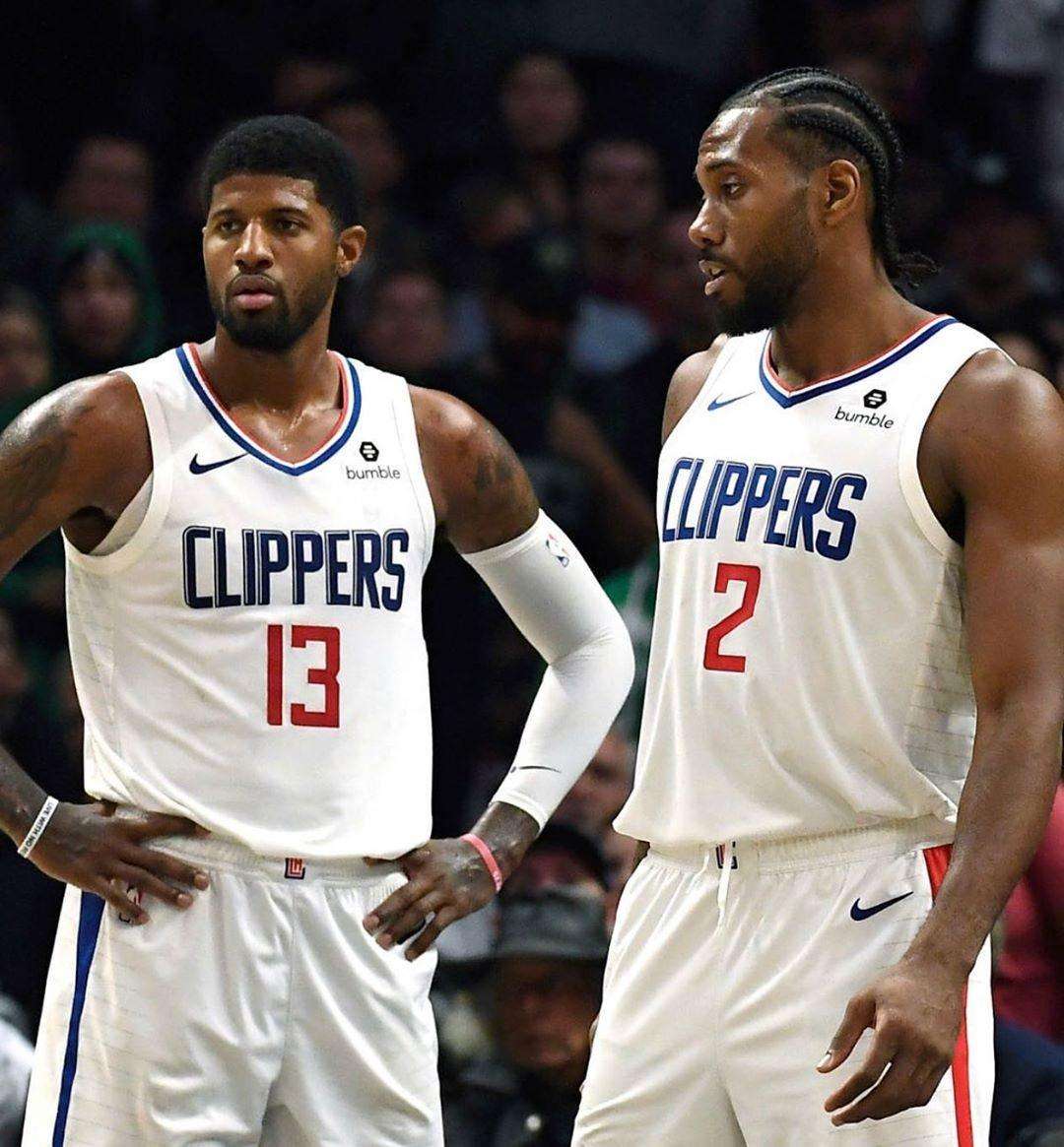 卡佩罗：阿莱格里让一支散乱的米兰具备争冠实力，但还少中锋（卡佩罗：阿莱格里将散乱的米兰重塑为争冠之师，但仍缺中锋）