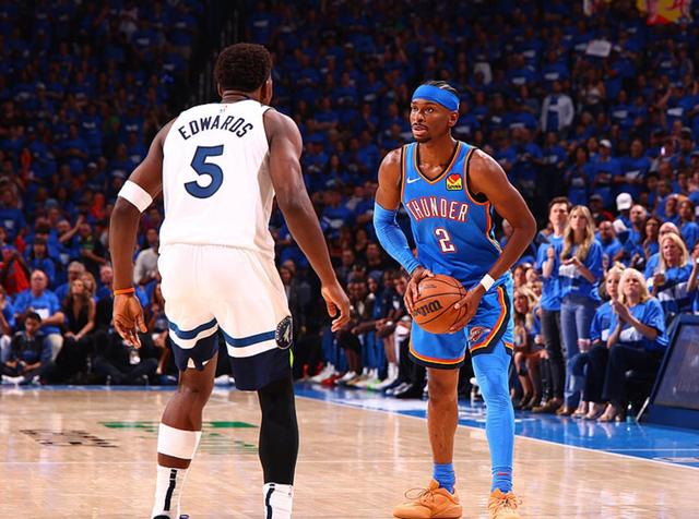 马卡：C罗将合伙在马德里开办夜总会，合伙人是夜场大亨（马卡：C罗将与夜生活大亨携手在马德里开设夜店）