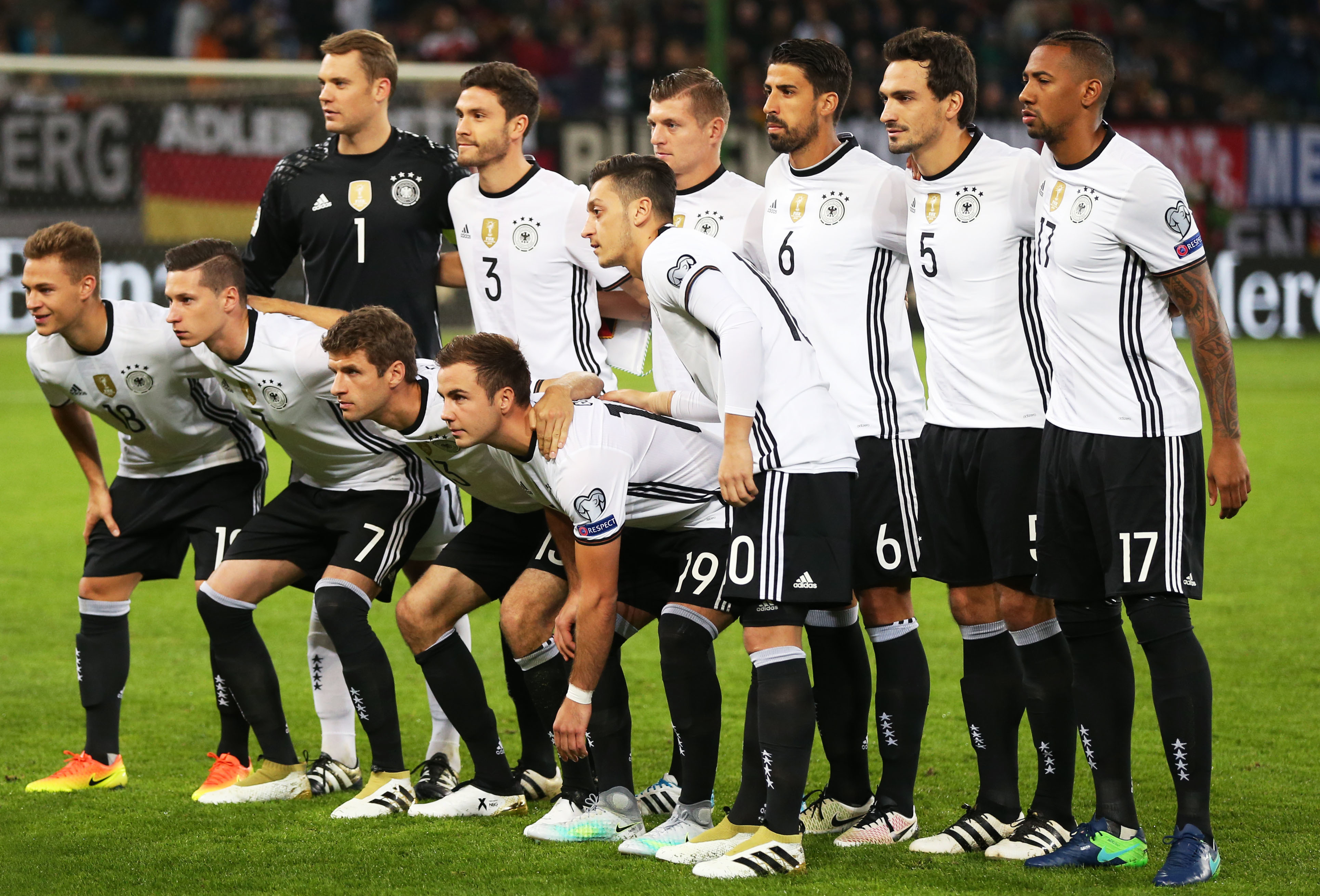 轰33+5+9创新高，4号秀真不得了！弗拉格别以为你的最佳新秀稳了（33+5+9创生涯新高，四号秀太能打！弗拉格的最佳新秀悬了）