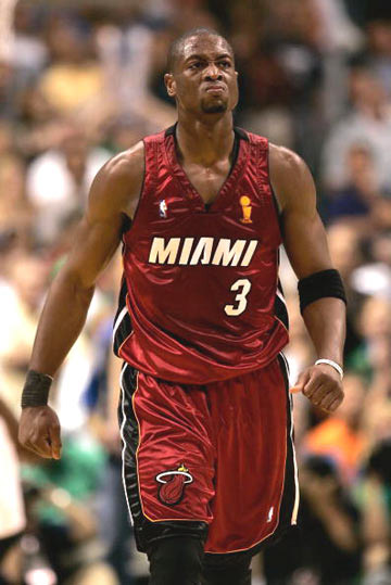 6-0：迪奥曼德·阎，前莱加尼斯球员，在拜访巴萨之前重创法兰克福（6-0！前莱加尼斯球员迪奥曼德·阎巴萨之行前狂胜法兰克福）