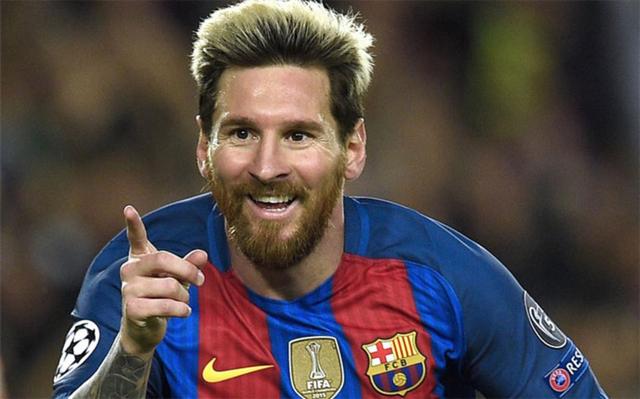 费迪南德：见到巴乔让我非常激动，那仿佛让我回到了童年时代（费迪南德：见到巴乔让我热血沸腾，仿佛瞬间回到童年）