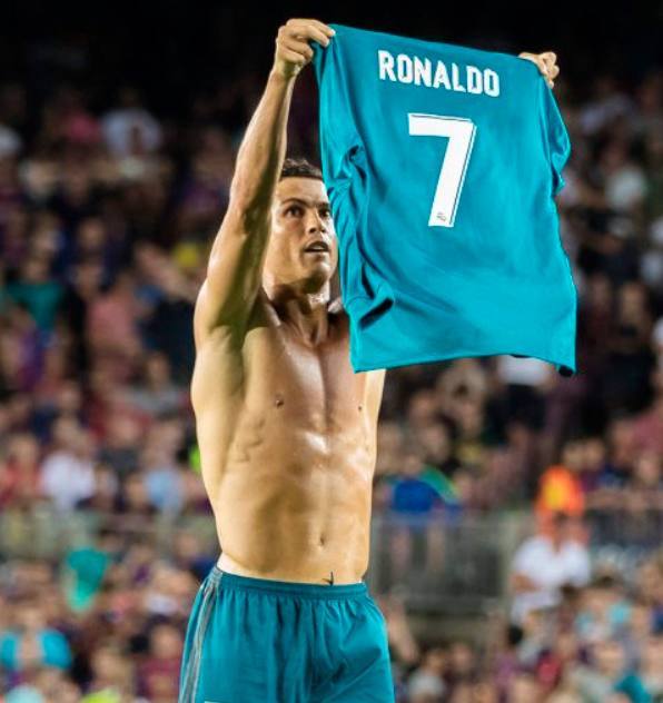 博主：东欧球队争夺萨缅托，但球员本人更倾向于征战中超（东欧多队竞逐萨缅托，球员本人更倾向加盟中超）